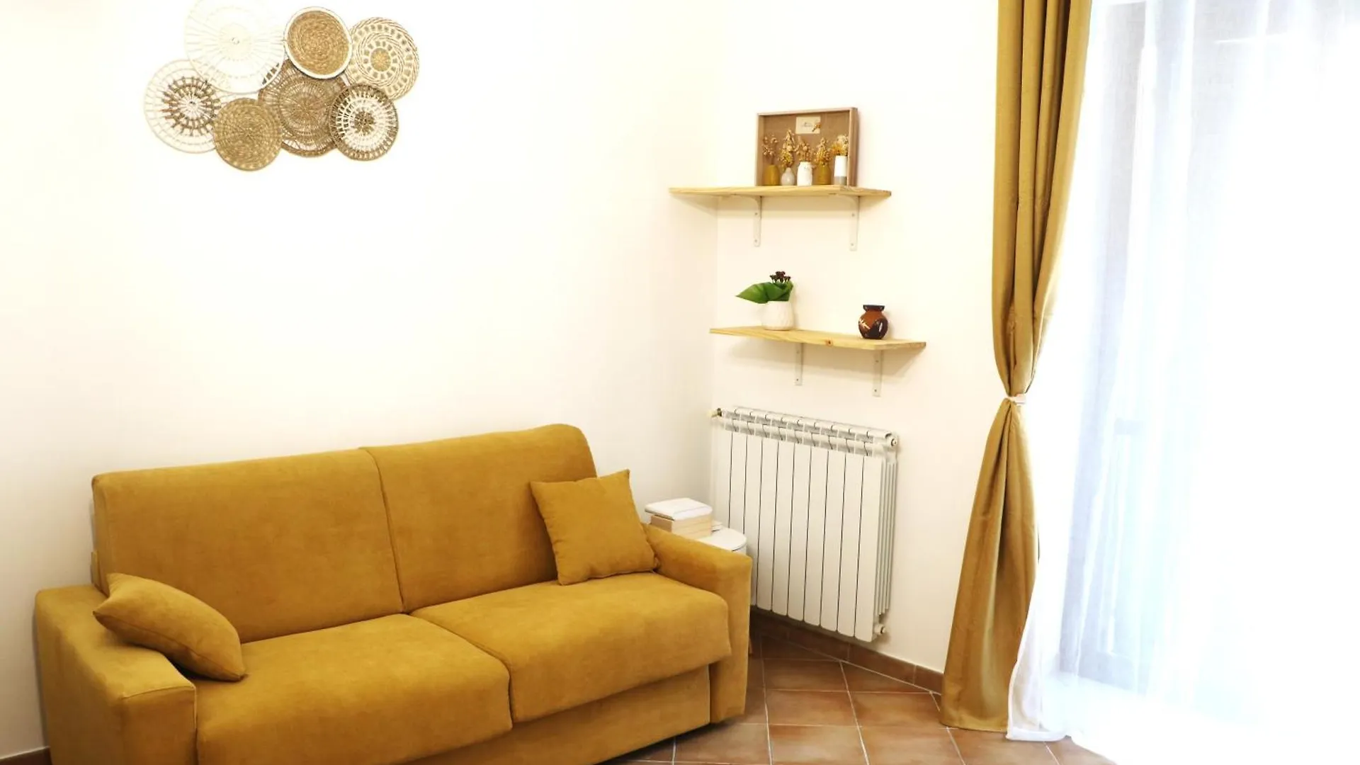 Appartamento Nel Centro Storico Di Palermo -Lulyani Holiday House 0*,  إيطاليا